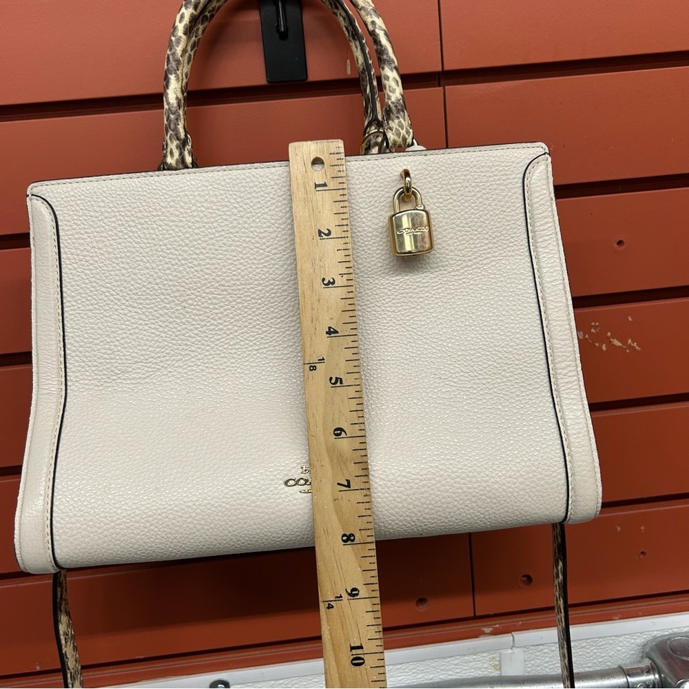 Coach Handbag Womens OSFA Tan Zoe Caryall Snakeskin F87669 Leather Satchel Purse - Picture 7 of 8